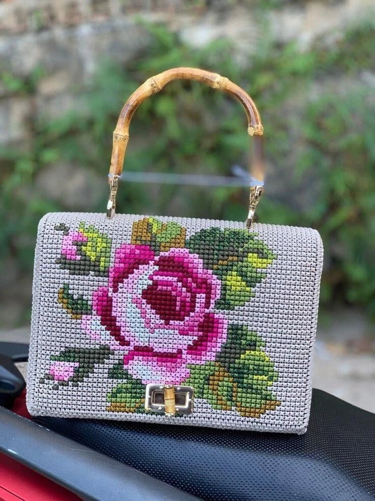 Handmade Trico Knitted Women Bag
