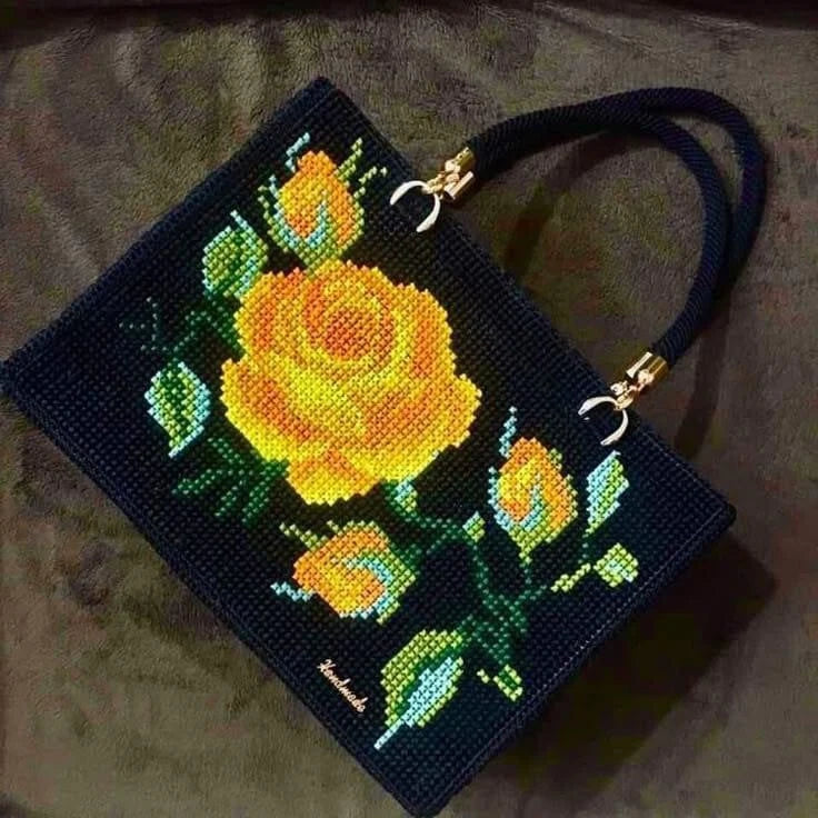 Handmade Trico Knitted Women Bag